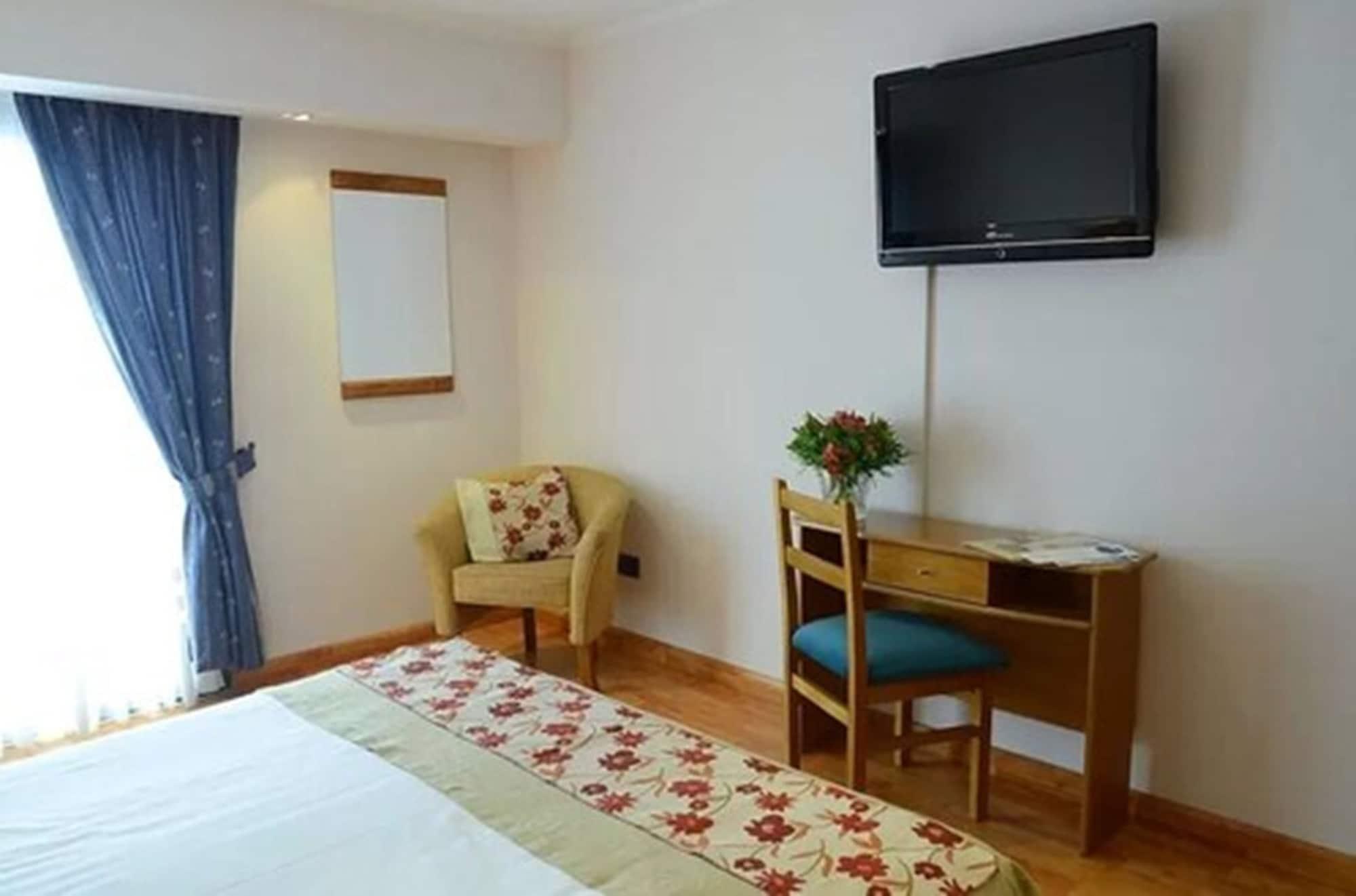 Niken Hotel Spa & Business Center Necochea Luaran gambar