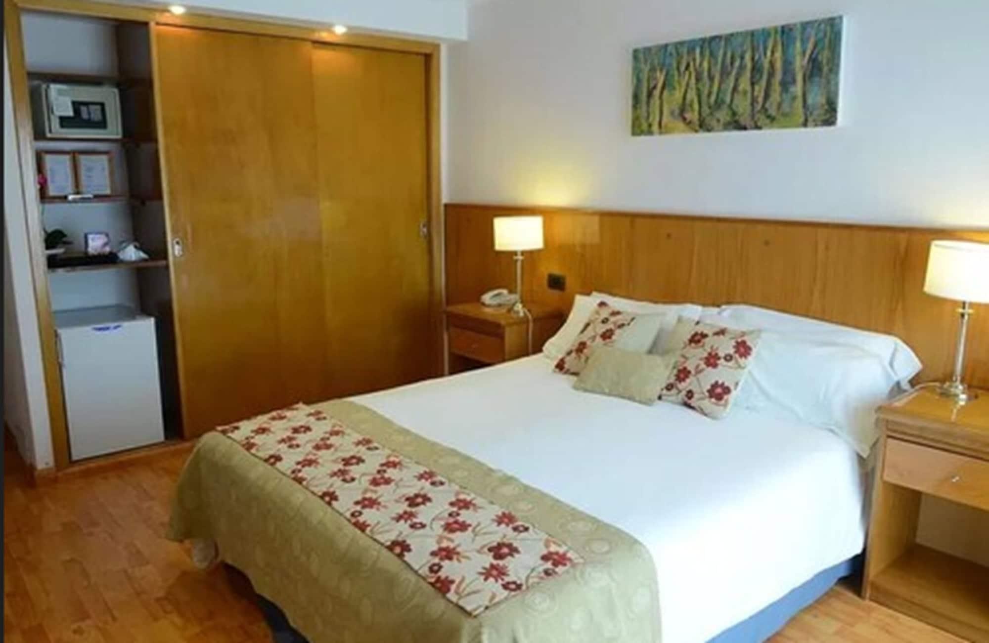 Niken Hotel Spa & Business Center Necochea Luaran gambar