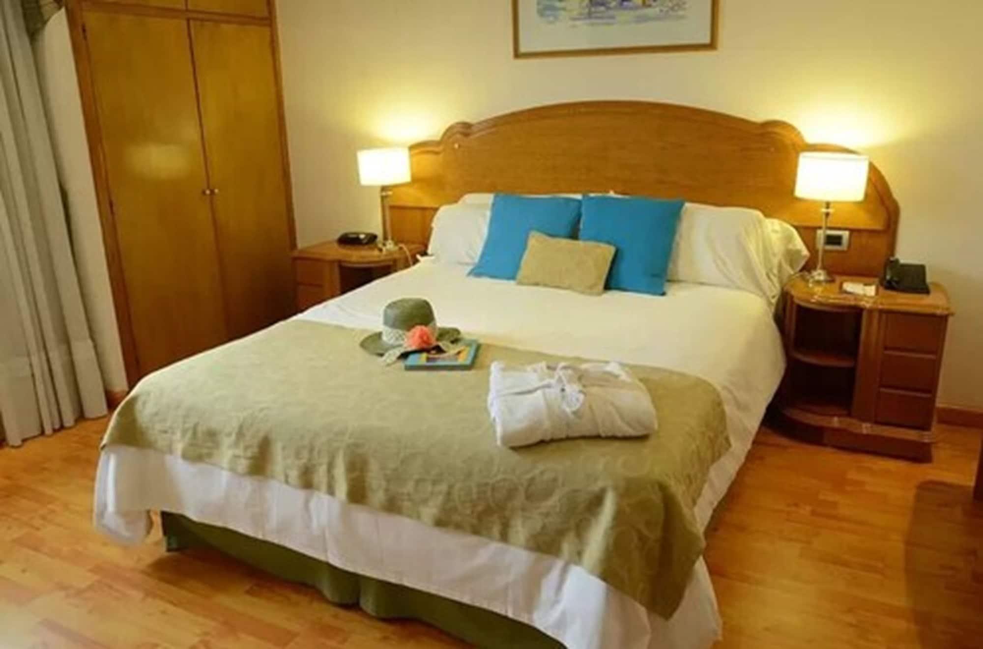 Niken Hotel Spa & Business Center Necochea Luaran gambar