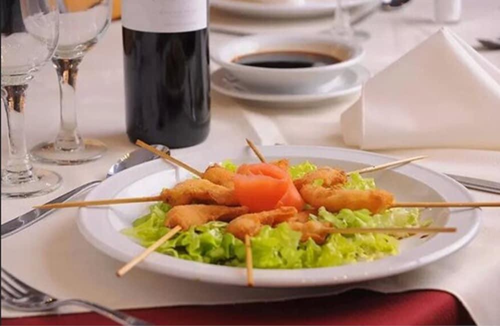 Niken Hotel Spa & Business Center Necochea Luaran gambar