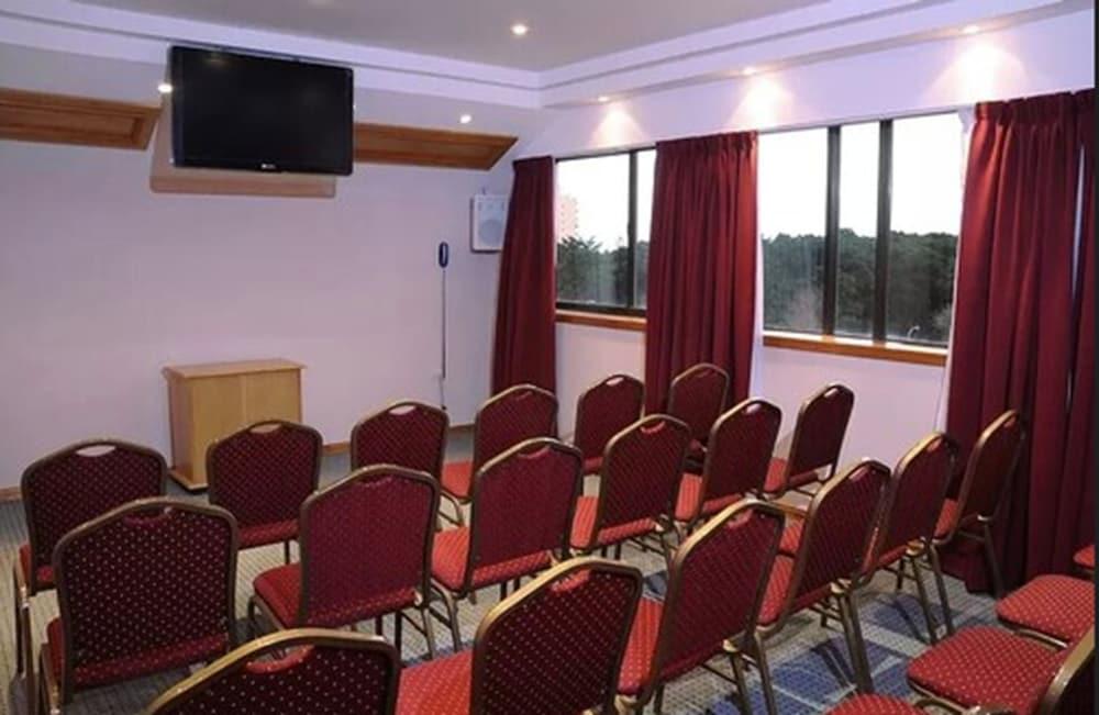 Niken Hotel Spa & Business Center Necochea Luaran gambar