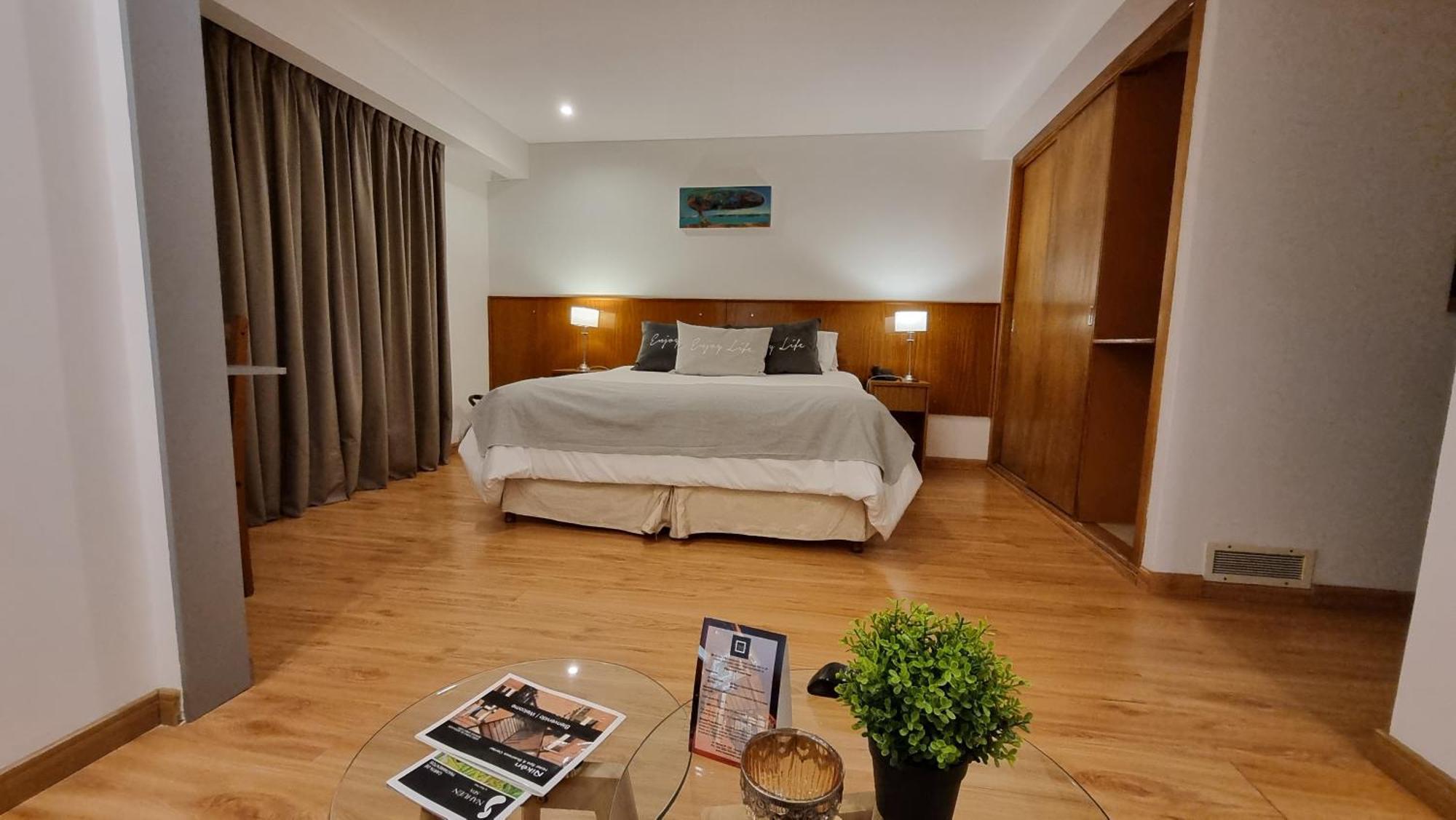 Niken Hotel Spa & Business Center Necochea Luaran gambar