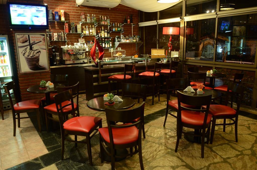 Niken Hotel Spa & Business Center Necochea Luaran gambar